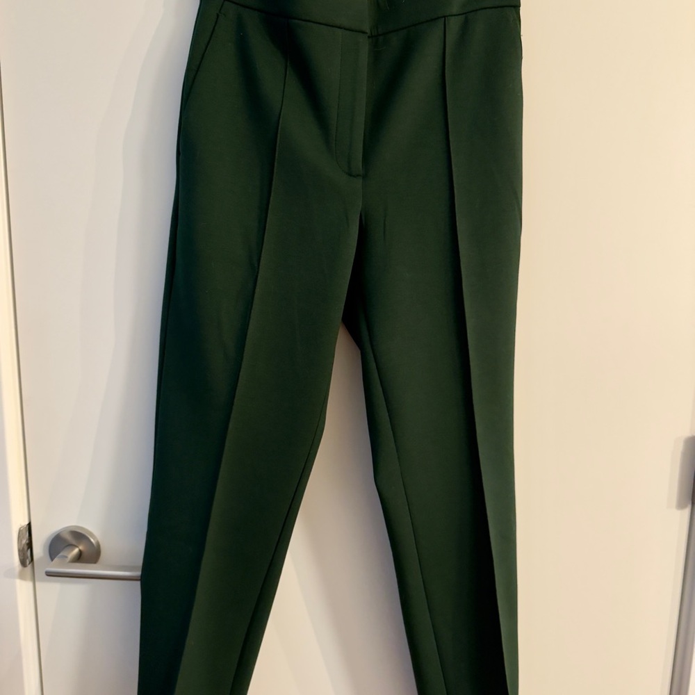 Ann Taylor High Rise Pintucked Ankle Pant in Double Knit